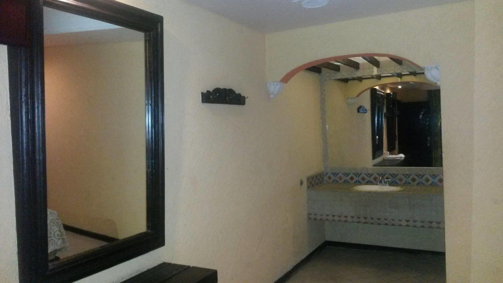 Hotel Playa Internacional Мехико Экстерьер фото